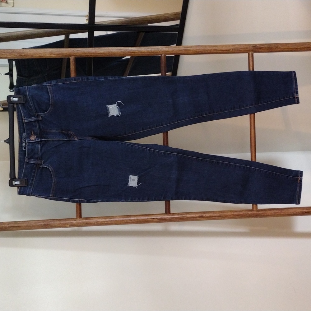 Maurices High Rise Size Small Regular Skinny Jeans